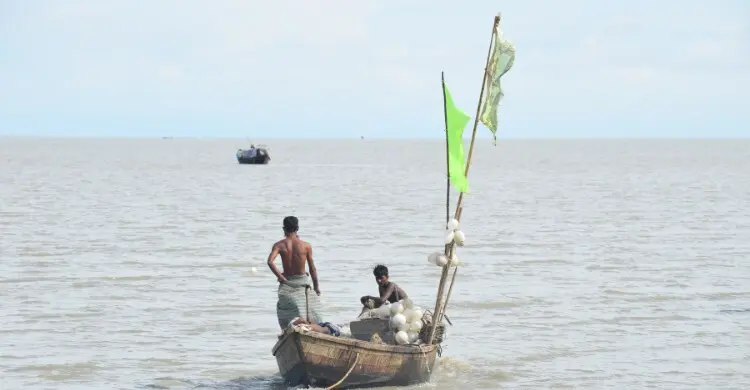 আগুনের মতোই রুদ্ররূপী: উপকূলের রহস্যময়ী নদী ‘আগুনমুখা’