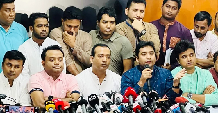 ইফতার বিতরণে শিবিরের ব্যয়ের উৎস নিয়ে ছাত্রদলের প্রশ্ন