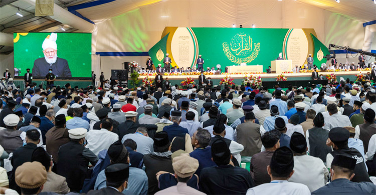 যুক্তরাজ্যে আহমদীয়া মুসলিম জামাতের ৫৯তম বার্ষিক জলসা