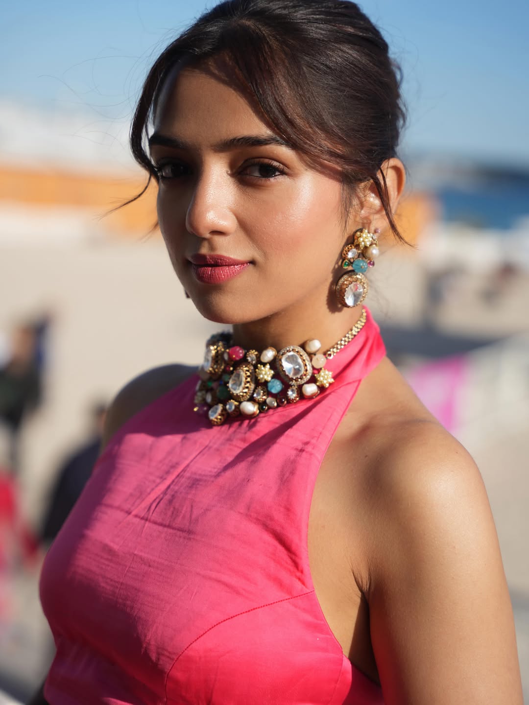 কানে প্রথমবারেই তাক লাগালেন আহসাস
