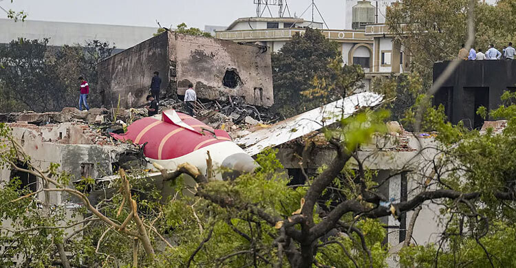 ভুল মরদেহ পেলো ব্রিটিশ পরিবার, এক কফিনে একাধিক যাত্রীর দেহাবশেষ