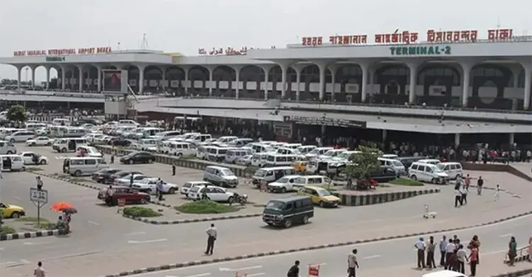 শাহজালাল বিমানবন্দরে অর্ধকোটি টাকার সিগারেট জব্দ