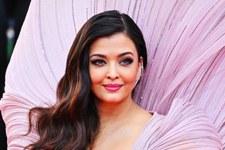 বয়স কত হলো ঐশ্বরিয়ার