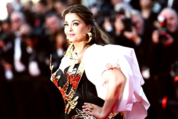 বয়স কত হলো ঐশ্বরিয়ার