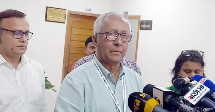 জাতীয় নির্বাচনের সার্বিক প্রস্তুতি তুলে ধরলেন ইসি সচিব