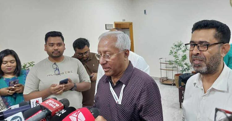 তরুণদের আলাদা বুথের বিষয়ে এখনো সিদ্ধান্ত হয়নি: ইসি সচিব