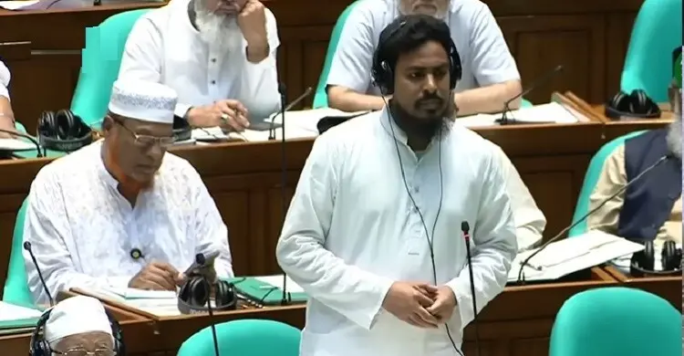 হলমার্ক-বেসিক কেলেঙ্কারিতে জড়িতদের বিরুদ্ধে ব্যবস্থা চান আখতার হোসেন