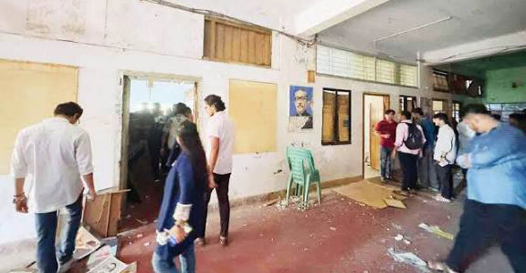 এনসিপির বিরুদ্ধে আওয়ামী লীগ কার্যালয় ভাঙচুর করে দখলের অভিযোগ