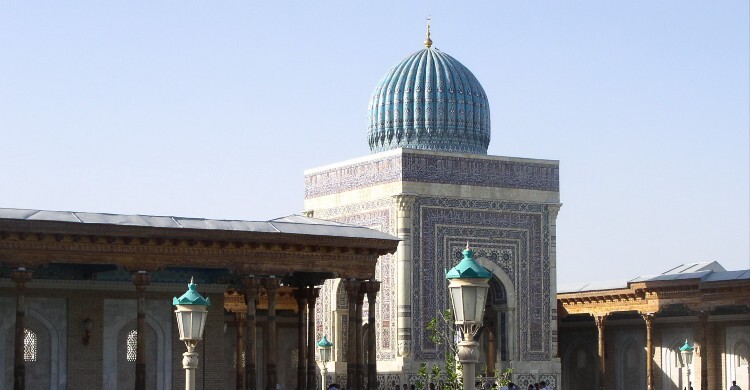 হাদিসশাস্ত্রের অমর সাধক ইমাম বুখারী (রহ.)