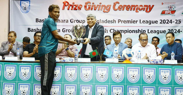 সাবেক শিষ্য দিয়াবাতেকে নিয়ে সেরা হলেন আলফাজ