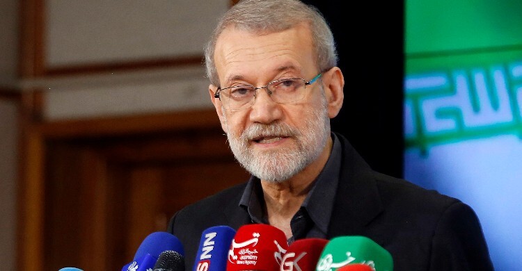 কে এই আলী লারিজানি?