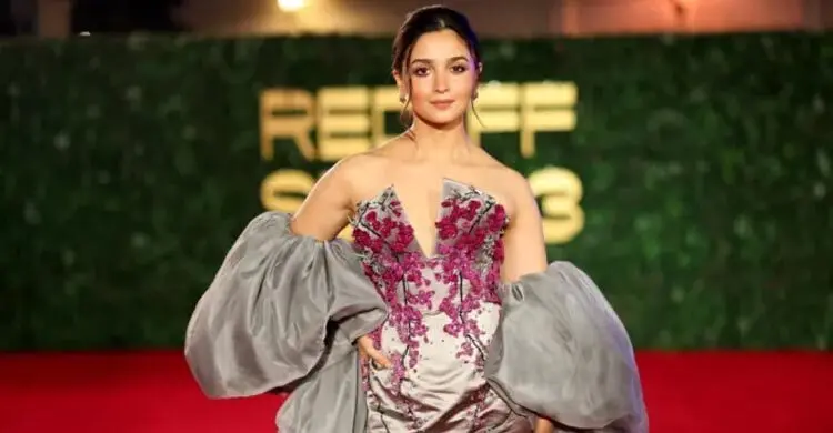 ‘ফ্লপ সিনেমা’ বিতর্কে আলিয়ার নামে ভাইরাল পোস্ট