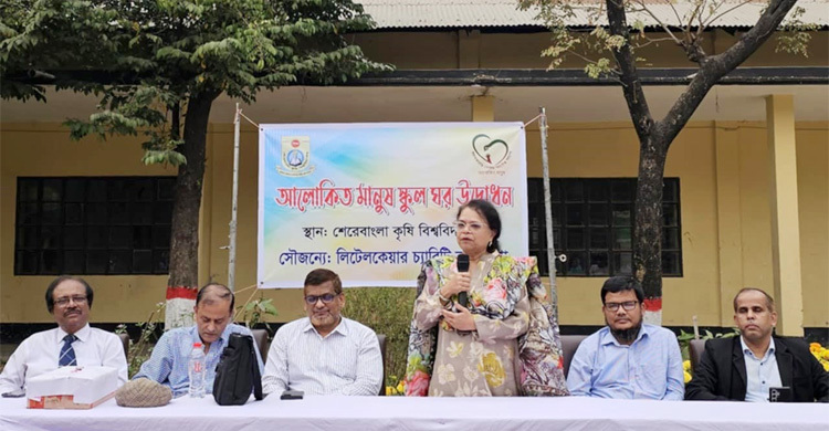 পাঠের ঘর পেলো শেকৃবি এলাকার ৮৫ অসহায় শিক্ষার্থী