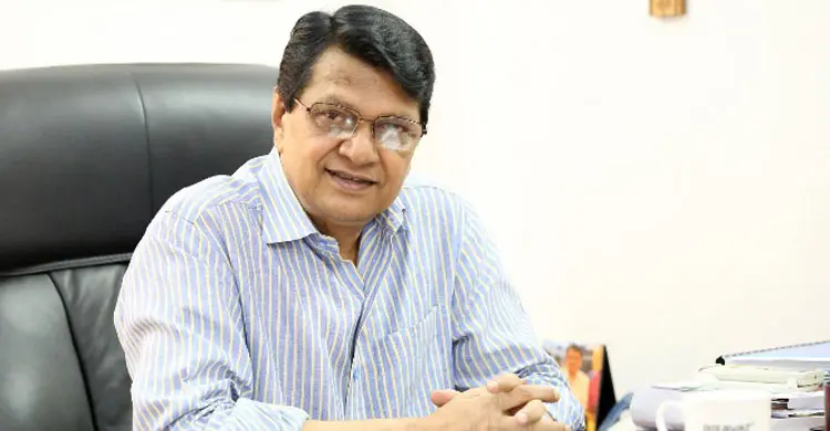 জীবনের যে অতৃপ্তি আলমগীর কখনো পূর্ণ করতে পারেননি