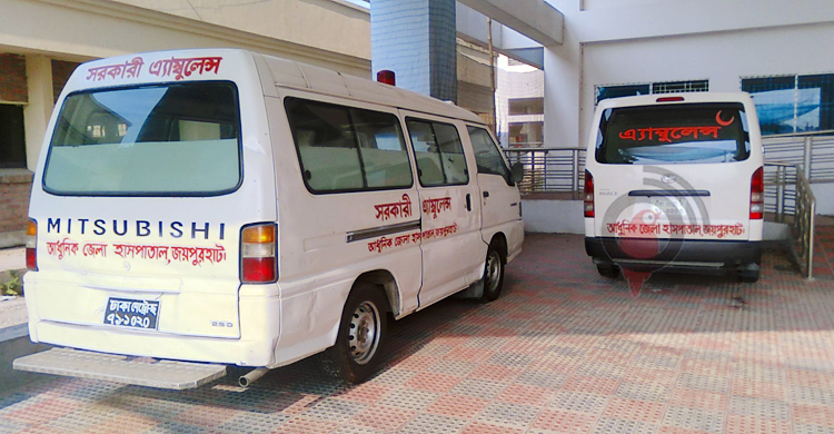 জ্বালানির বরাদ্দ শেষ, দেড় মাস ধরে বন্ধ অ্যাম্বুলেন্স