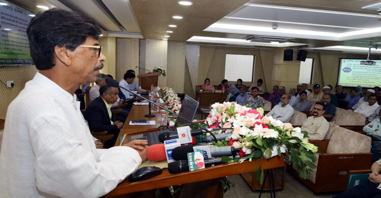 মাটির উর্বরতা ফিরিয়ে আনতে হবে: কৃষিমন্ত্রী