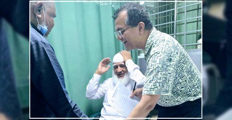 হাসপাতালে নেওয়া হলো জামায়াত আমিরকে