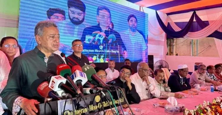 রাজনৈতিক প্রভাবে শিক্ষাপ্রতিষ্ঠানের মান নষ্ট হয়: আমির খসরু