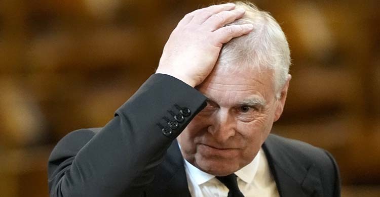 যৌন কেলেঙ্কারিতে জড়িয়ে ‘প্রিন্স’ উপাধি হারালেন অ্যান্ড্রু