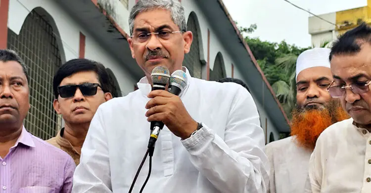 সংসদে বিরোধী দল সুন্দর কথা বলে, বাহিরে ৭১’র রূপ ধারণ করে