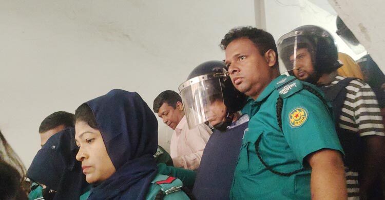 কাঠগড়ায় ইনু-আনিসুলের খোশগল্প