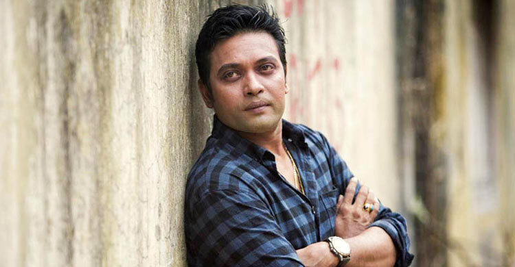 যুক্তরাষ্ট্রে সম্মাননা পেলেন অভিনেতা মিলন