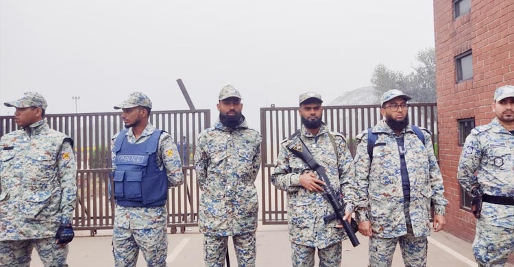 জাতীয় স্মৃতিসৌধে কয়েক স্তরের নিরাপত্তা, দর্শনার্থী প্রবেশ বন্ধ