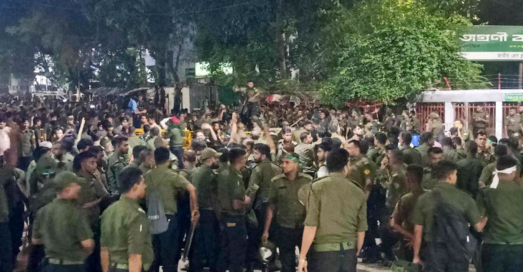 Attack on students, army: 388 Ansar members sent to jail