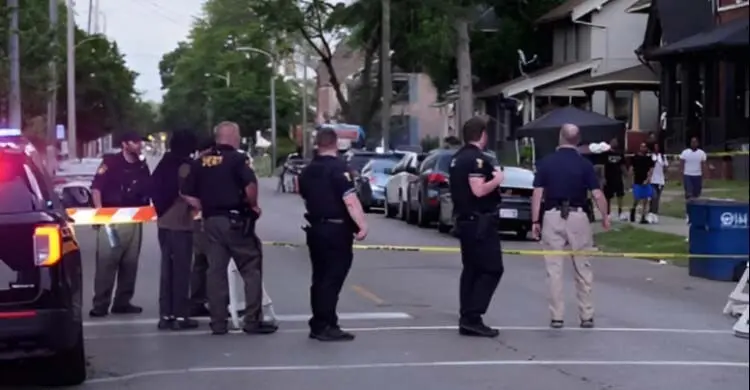 Manhunt for suspects after 12 people shot near festival in Ohio