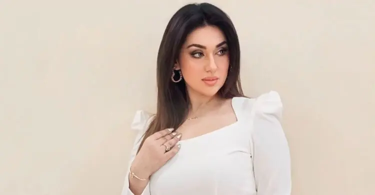 ভক্তদের সংযত থাকতে বললেন অপু বিশ্বাস