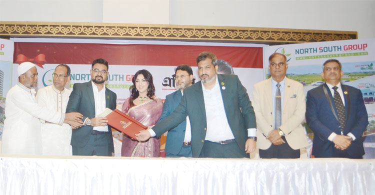নর্থ সাউথে ‘অপুর সংসার’ 