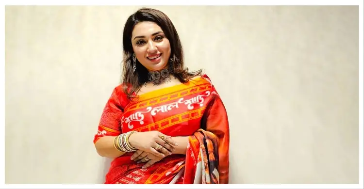 ঢাকাই সিনেমার জনপ্রিয় অভিনেত্রী অপু বিশ্বাস এবার মুখ খুললেন নিজের অতীত জীবনের এক সংবেদনশীল অধ্যায় নিয়ে