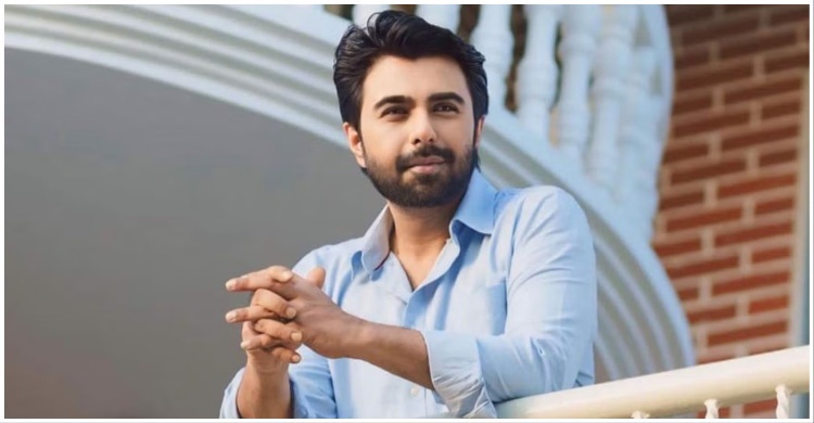 অবশেষে দেশে ফিরলেন অপূর্ব