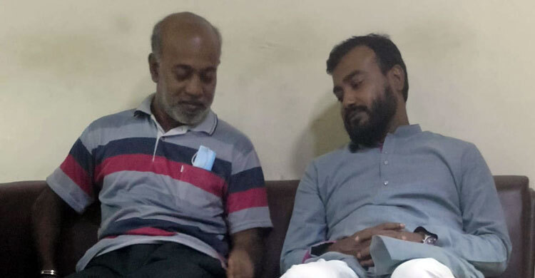 সাইফুজ্জামান চৌধুরীর প্রতিষ্ঠানের দুই প্রতিনিধি গ্রেফতার