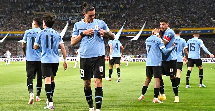 হলুদকার্ডের ম্যাচে উরুগুয়ের কাছে হারলো আর্জেন্টিনা