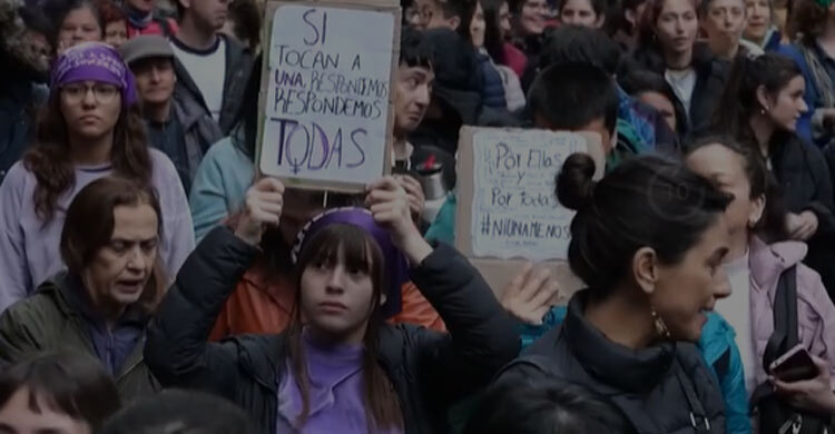 তিন নারীকে হত্যার ঘটনায় বিক্ষোভে উত্তাল আর্জেন্টিনা