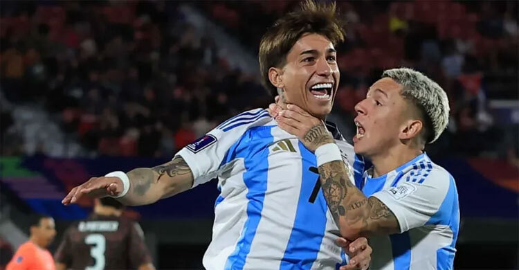 মেক্সিকোকে হারিয়ে বিশ্বকাপের সেমিফাইনালে আর্জেন্টিনা