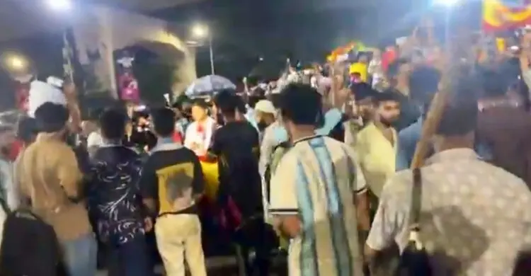 আর্জেন্টিনার হারে মন খারাপ করে ফিরলেন সমর্থকরা
