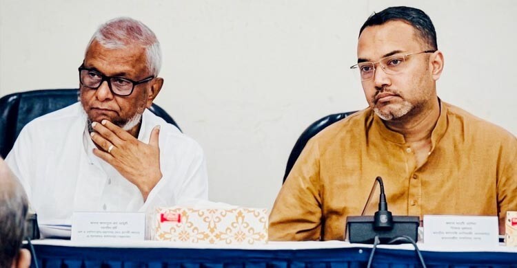 আইএলও’র গভর্নিং বডির সভায় যোগ দিতে ঢাকা ছাড়লেন শ্রমমন্ত্রী