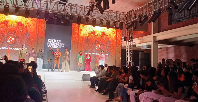 তরুণ সৃজনশীলতার ঝলক প্রথম দিনে