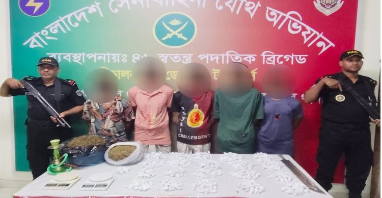 থানার অস্ত্র লুটকারীসহ ৭ দিনে সেনা অভিযানে গ্রেফতার ২৪৪