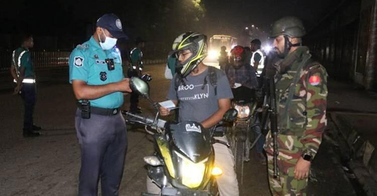 যৌথ বাহিনীর অভিযানে সাতদিনে গ্রেফতার ৩২৮