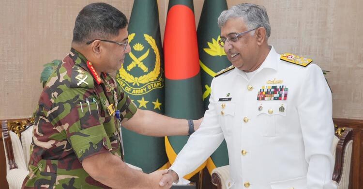 সেনাপ্রধানের সঙ্গে পাকিস্তান নৌবাহিনী প্রধানের সাক্ষাৎ