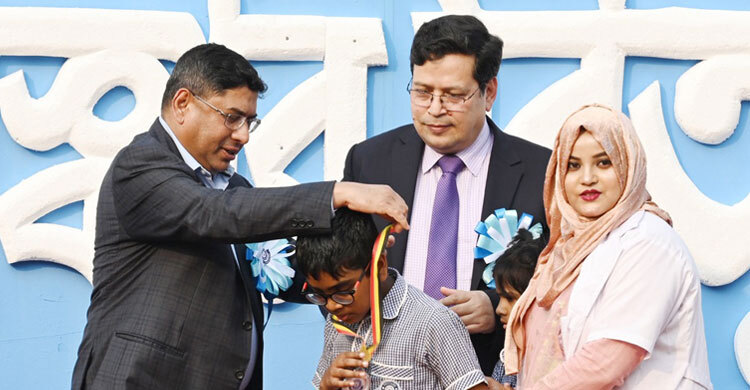 প্রয়াসের বার্ষিক ক্রীড়া প্রতিযোগিতার সমাপনী অনুষ্ঠানে সেনাপ্রধান