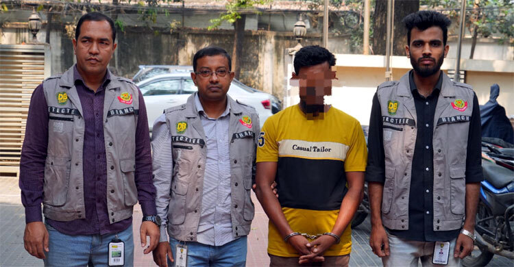 যেভাবে গ্রেফতার করা হয় পলাতক চালককে