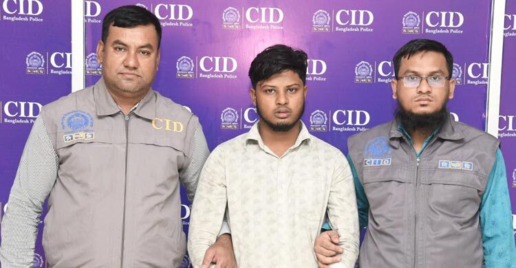 ফেসবুকে পোস্ট দিয়ে এনআইডি তথ্য-কললিস্ট বিক্রি, গ্রেফতার ১