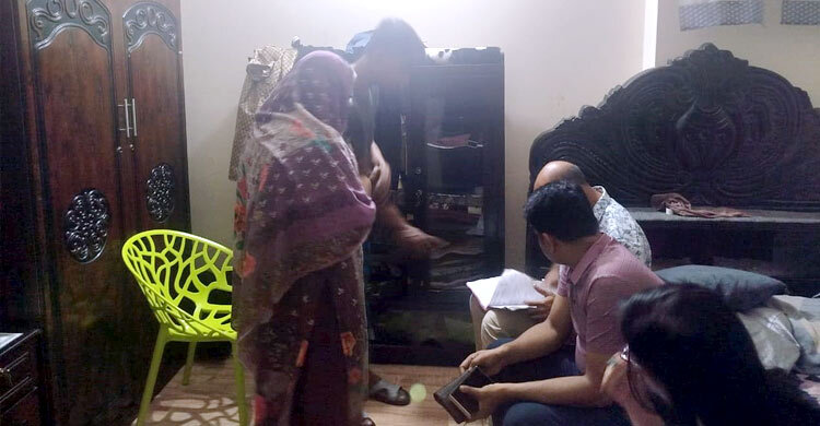 Ayollar uchun yashirin kamera porno