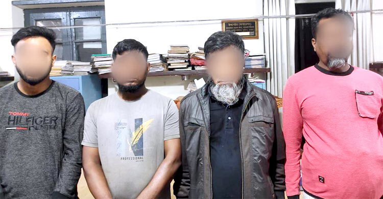 পলিথিন কারখানায় অভিযান চলাকালে হামলা, গ্রেফতার ৬