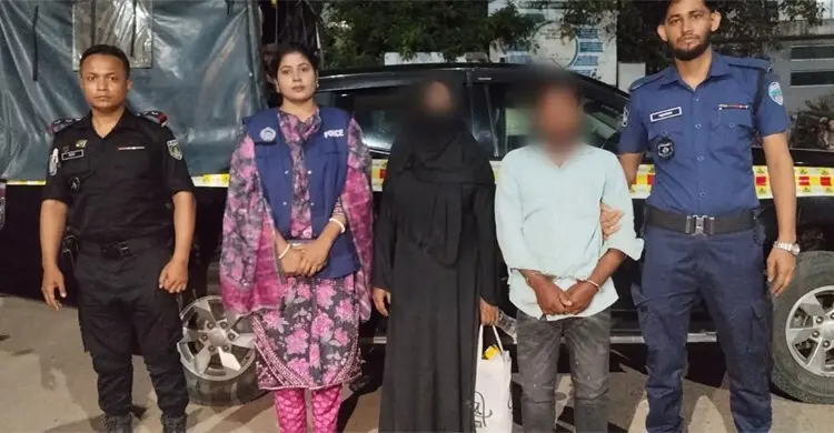 বাঁশখালীতে মাকে হত্যার মামলায় ছেলে-পুত্রবধূ গ্রেফতার