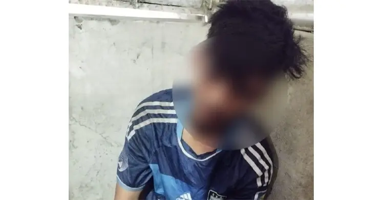 ট্রাফিক পুলিশের হাতে ছিনতাইকারী আটক, মোবাইল ফোন উদ্ধার